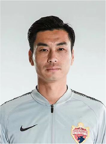 韩国李素英